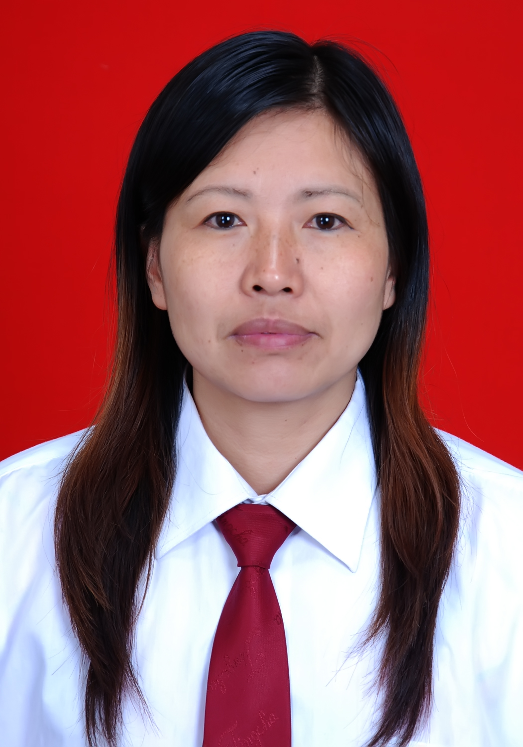 李兴蓉标准照.JPG