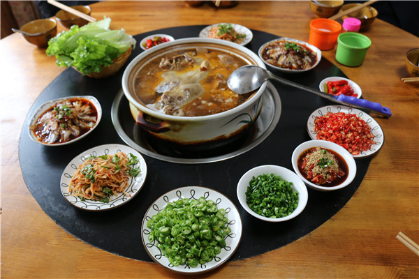 虎哥老鸭汤馆的老鸭汤.jpg