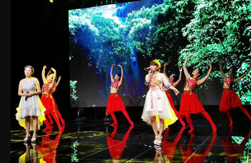 天全县举行“我们的节日 中秋”第三届中秋诗会活动